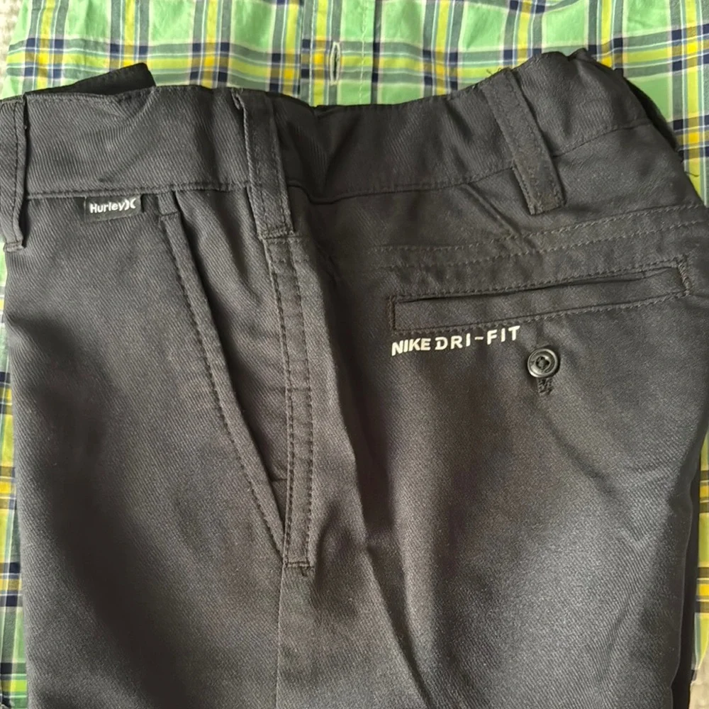 Green Plaid Shirt and Black Shorts Set - Picture 8 of 10